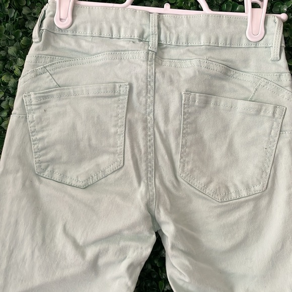 Mint Green Size 0-1 Low Rise/Push Up Denim Skinny Jean with Pockets - Picture 4 of 4